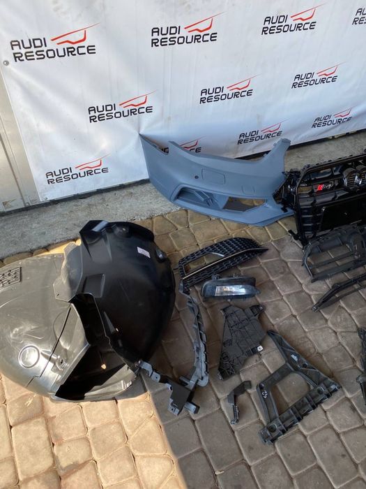 Розборка Audi A4 B8 S-Line запчастини бампер крило фара кронштейн