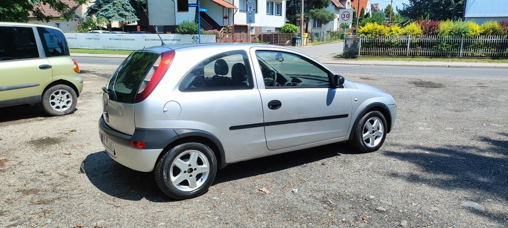 Opel Corsa C 1.0