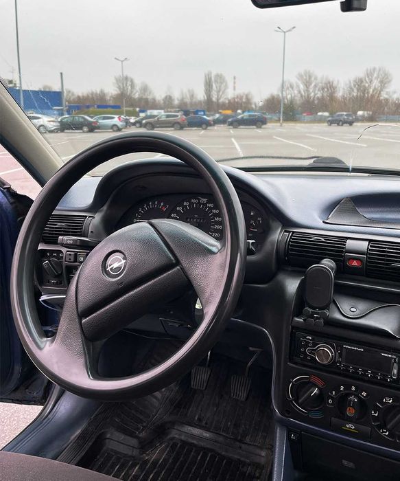 Продам Opel Astra 1992