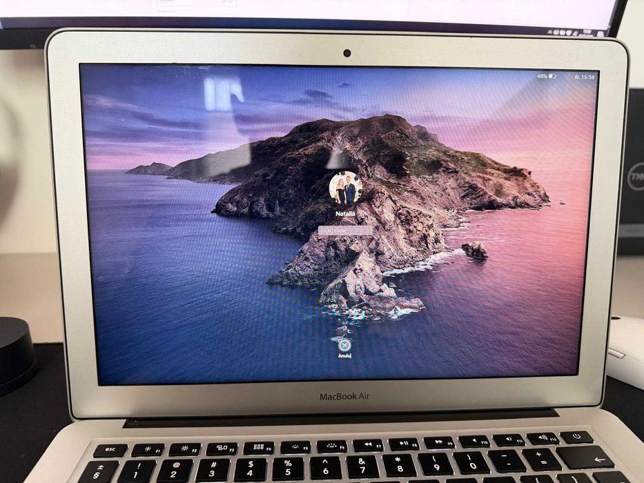 MacBook Air 13” i5 / 8GB / 128GB SSD – Bardzo dobry stan  + dobra BATERIA