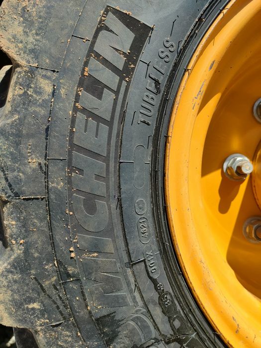 CAT 428(432)F2  2018г.в.