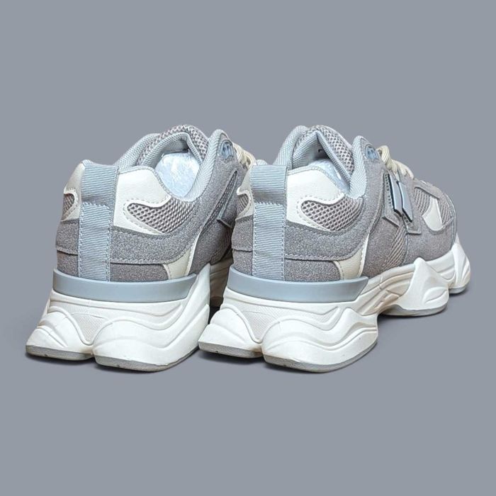 Женские кроссовки 36-41 кожа Киев