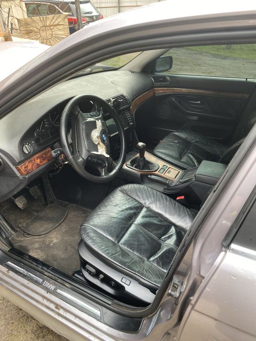 Продам е39 після дтп