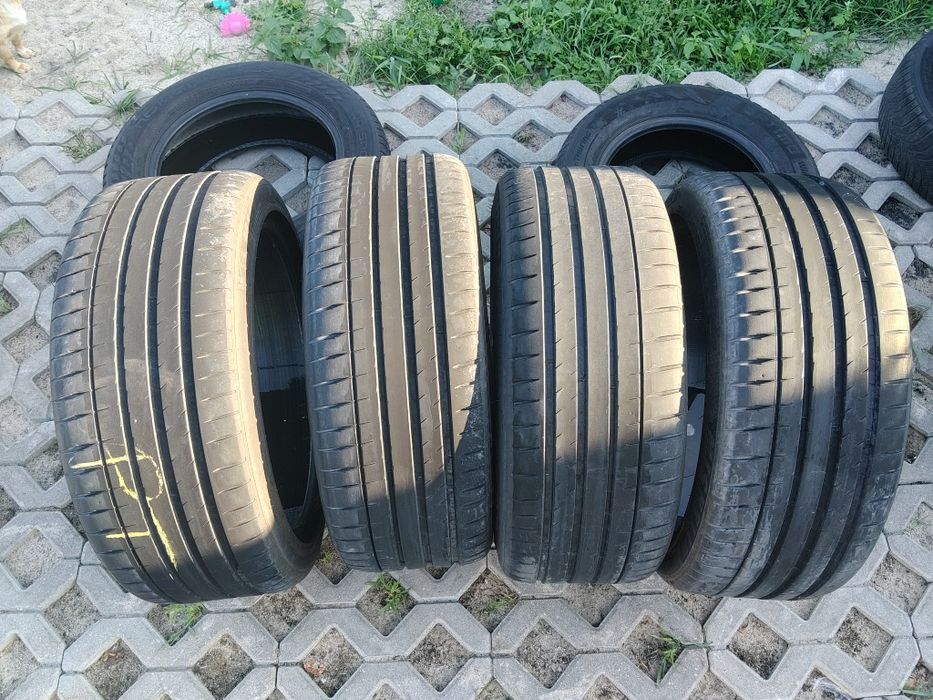 255/40ZR20 101Y XL Michelin Pilot Sport 4S  M01