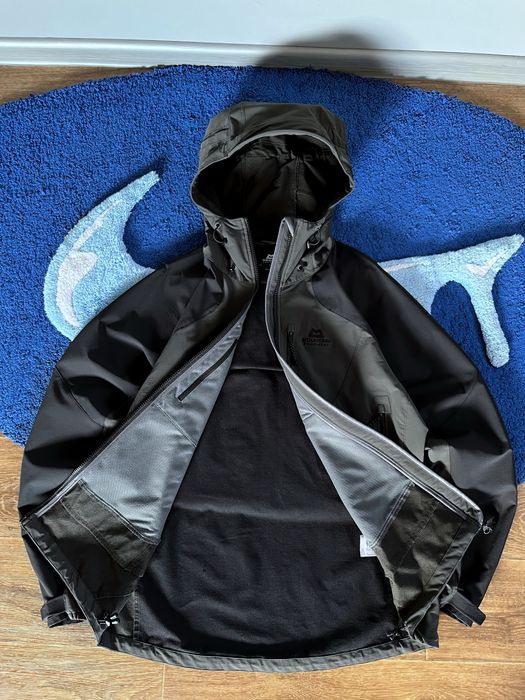 Mountain Equipment storm jacket softhhell