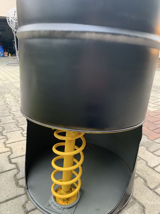 Fotel z beczki 200L