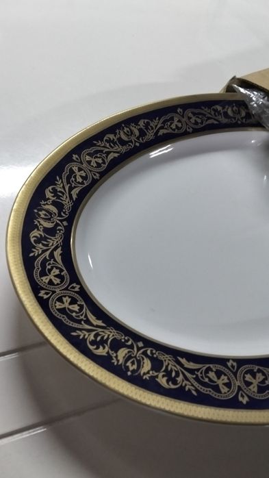 Serviço jantar porcelana 70p.