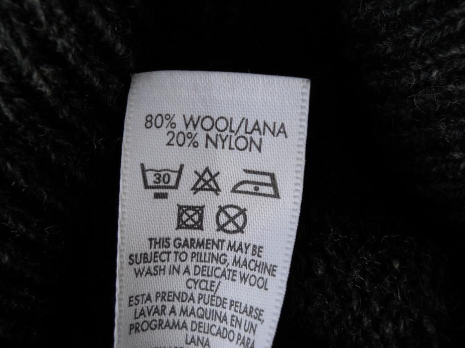 DUNNES STORES śliczne PONCZO wełniane cieplutkie Golf Frędzle r.S/M