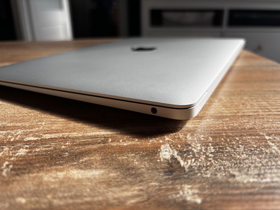 MacBook Air A2337 256 GB