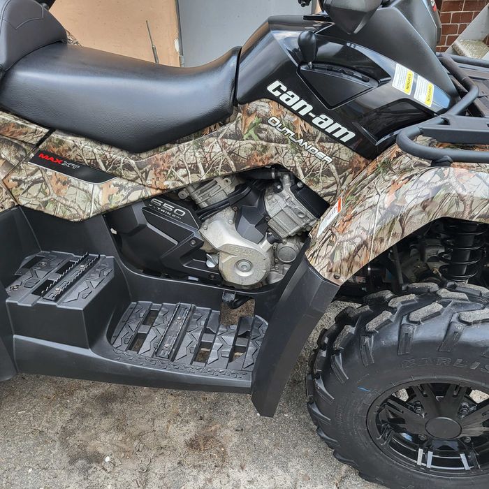 Продам квадроцикл BRP XT MAX 650