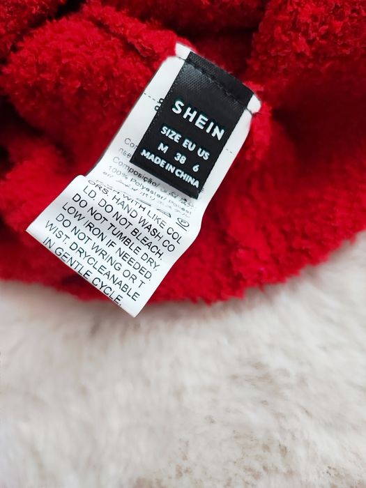 Czerwony dłuższy sweterek damski M/L pluszowy ciepły jesień