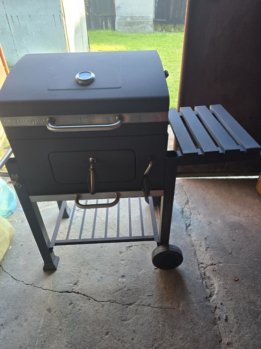 Grill  węglowy  ruszt 42/57