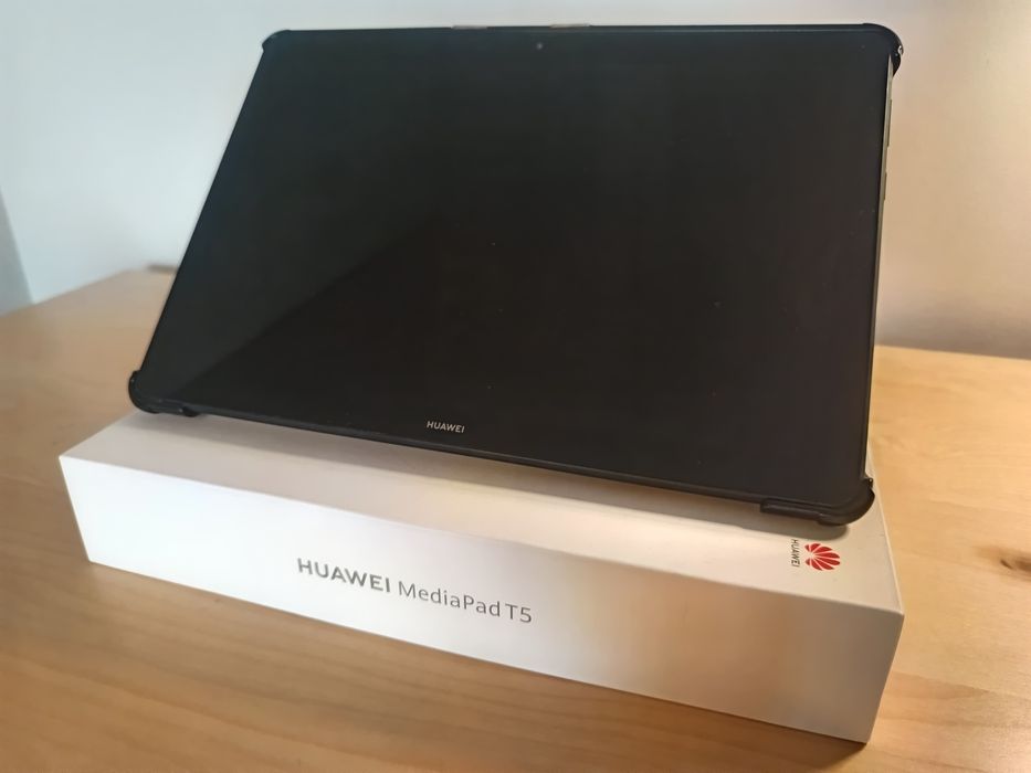 Huawei mediapad T5 + Smartwatch Huawei watch GT 2e