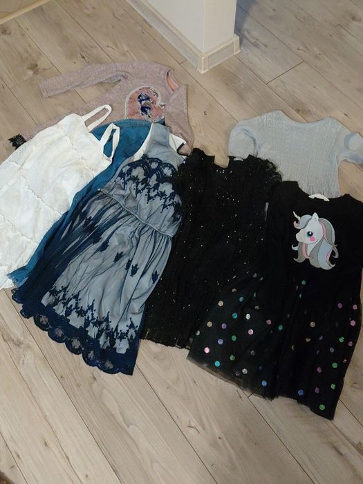 Sprzedam mega pakę ciuchów dla dziewczynki