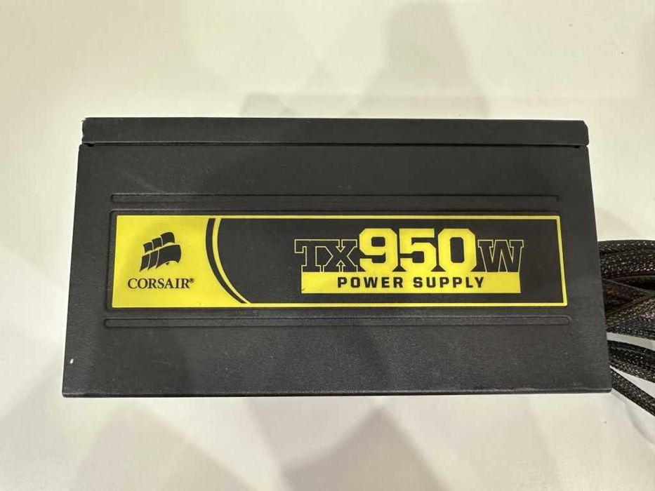 Блок живлення CORSAIR TX950W