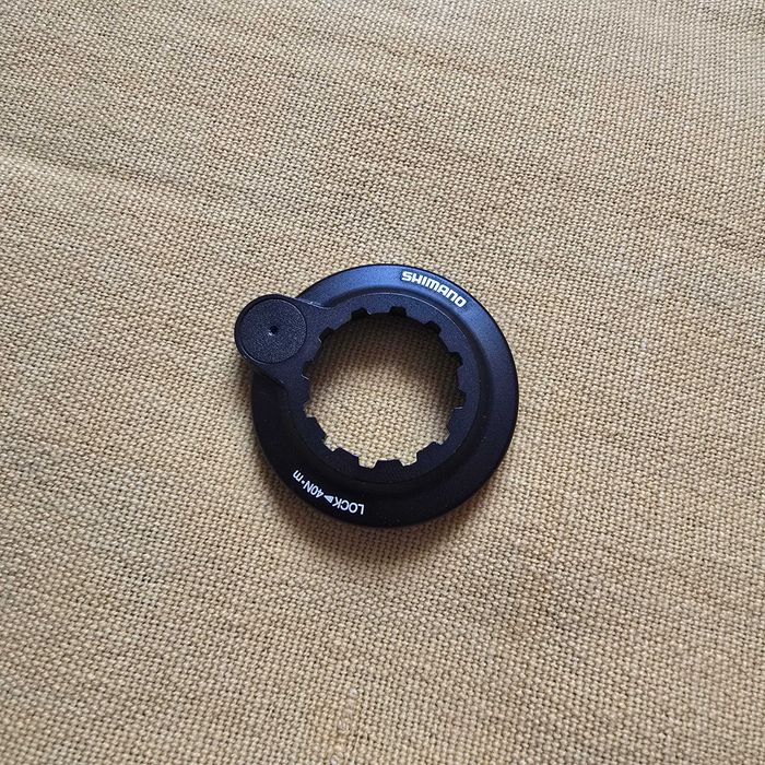 Nowy pierścień lockring tarczy magnes Shimano steps E-bike Y1XL98010 centerlock