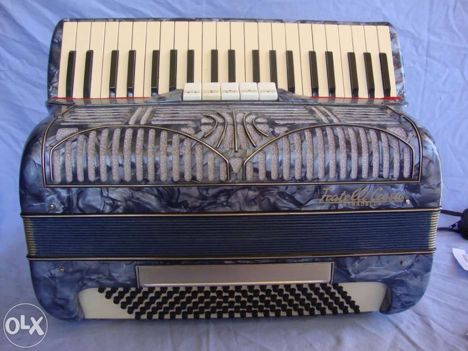 Acordeão Fratelli Crosio Stradela 3 Voz, Promoçao N. 123
