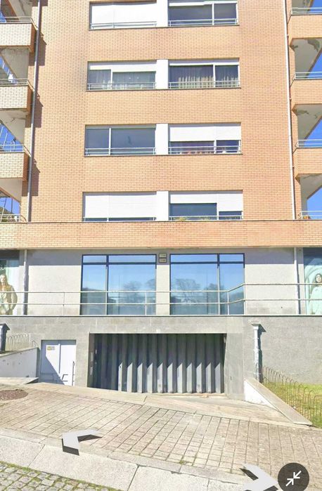 2 Espaço de garagem no Campanhã