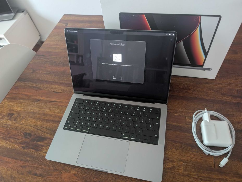 MacBook Pro 14” M1 Pro 32GB / 512GB — Excelente Estado