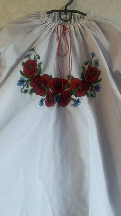 Продам вишиванку ( вишита з бізеру в ручну )