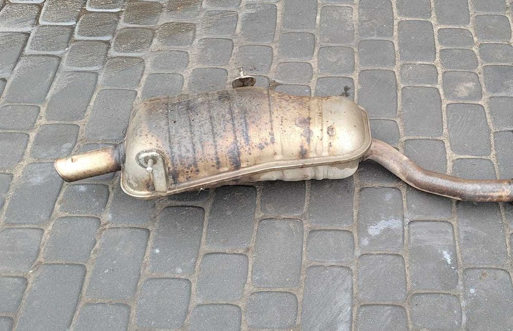 Tłumik końcowy BMW 3 E46 318i 320i N42 N46