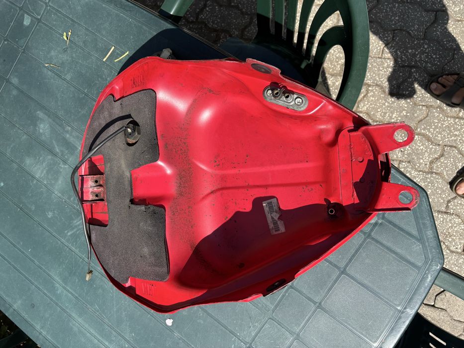 Peças suzuki RF600R