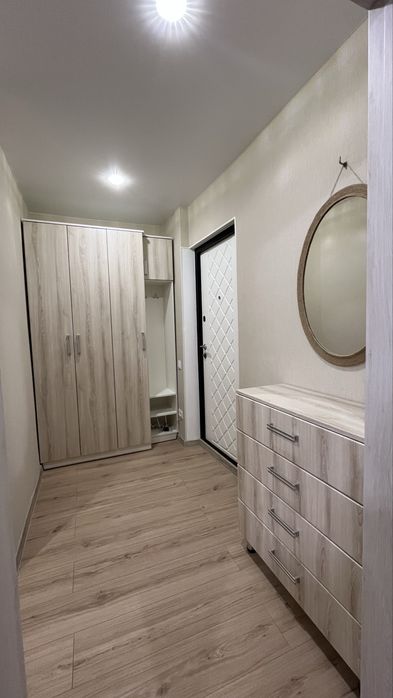 Квартира подобово, нова з кондиціонером