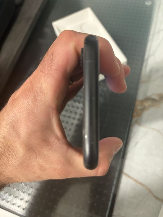 Iphone XR 64Gb.