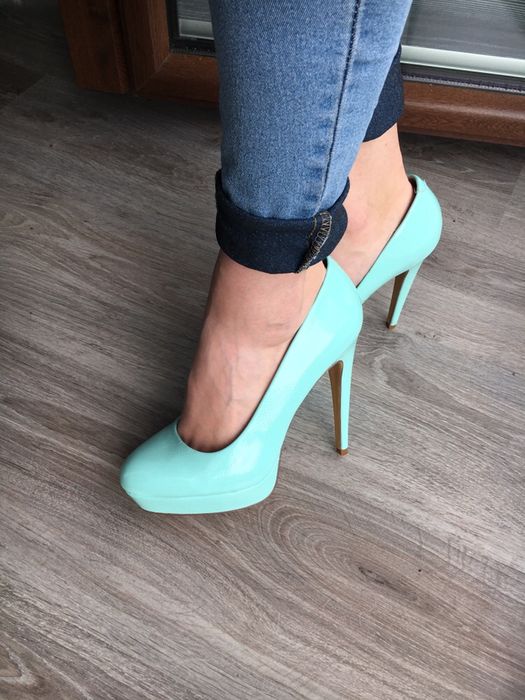 Buty na obcasie szpilki 39