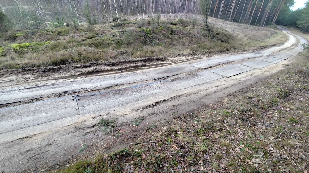 Sprzedaż płyt drogowych