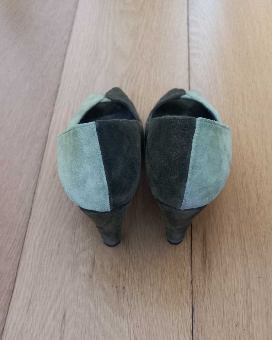 Sapatos salto alto Verde claro e escuro em camurça, Tam. 37 /38
