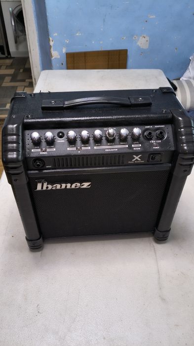 Комбоуселитель ibanez 15 W