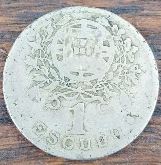 Moedas antigas colecionaveis