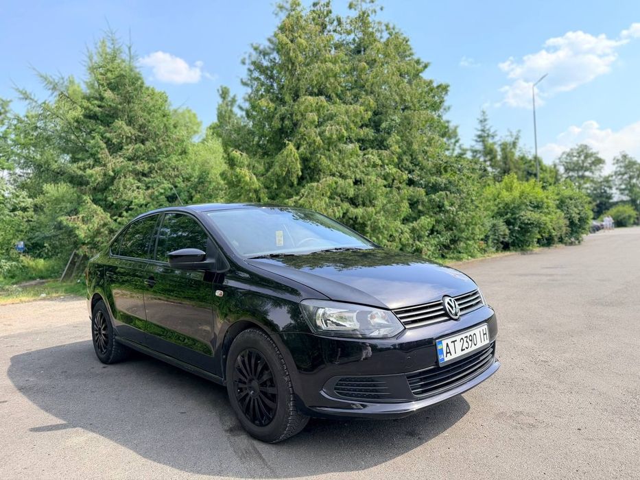 Volkswagen Polo    2011