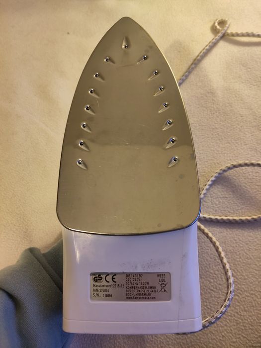 Ferro de engomar Kompernass 1400 W