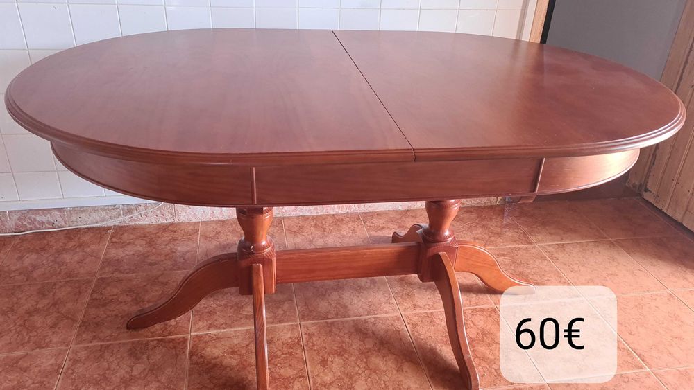 Vendo Mesa de jantar