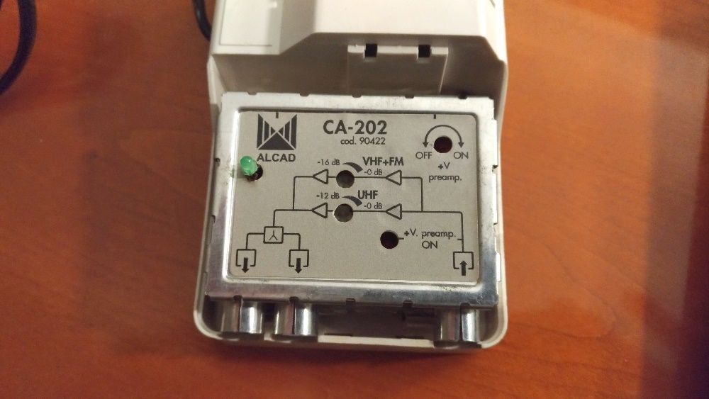 Amplificador multibanda TV SAT