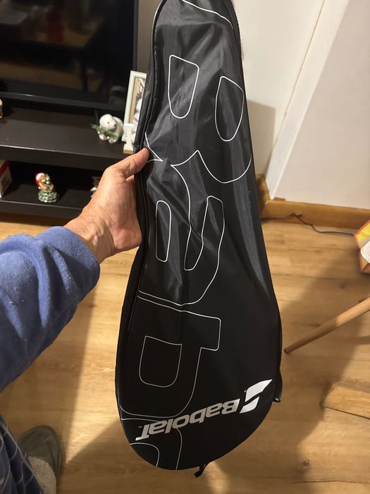 Raquete de tênis Wilson + capa Babolat + munhequeira