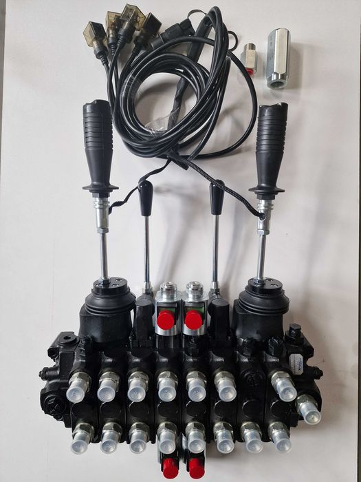 Rozdzielacz hydrauliczny HYDROCONTROL HC-D4 8 SEKCYJNY 80L 2xON-OF HDS