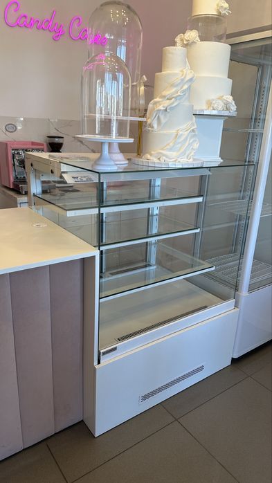 Es System K Carina 05 1.0 (witryna chłodnicza / cukiernicza)