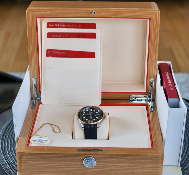 OMEGA Seamaster Diver 300M (Ref: 210.22.42.20.01.002) – Stan Idealny!
