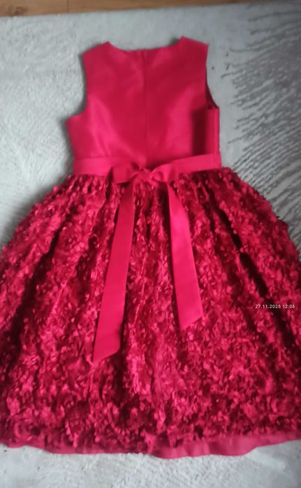 Sukienka American Princess 140 bordiwa cala z kwiatków