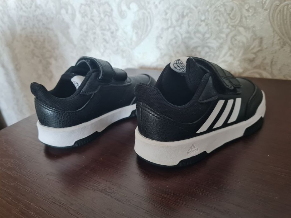 Кросівки adidas Tensaur Hook and Loop