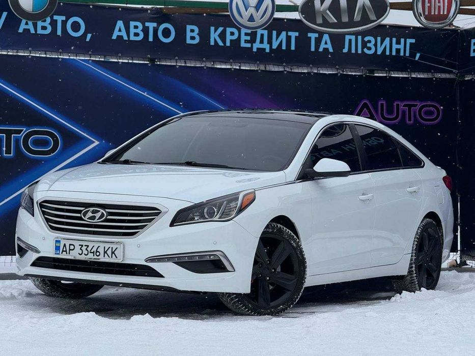 Hyundai Sonata 2016, 2.4 бензин, автомат, пробег 96 тыс.км.

Полностью обслуженный и ухоженный седан с надёжным атмосферным мотором 2.4. Двигатель работает ровно, обеспечивает уверенную динамику и хорошо подходит для ежедневной эксплуатации и трассы. Автоматическая коробка переключает плавно, без рывков. Ходовая собранная, автомобиль едет комфортно и предсказуемо.

Салон аккуратный, просторный и удобный. Sonata этого поколения ценится за мягкий ход, хорошую шумоизоляцию и высокий уровень комфорта.

В оснащении есть мультируль, круиз-контроль, большой мультимедийный дисплей, камера заднего вида, климат-контроль, электростеклоподъёмники, бортовой компьютер, гидроусилитель руля, ABS и Airbag.

Возможен обмен или кредит/лизинг с первым взносом от 30%, около 3150$.