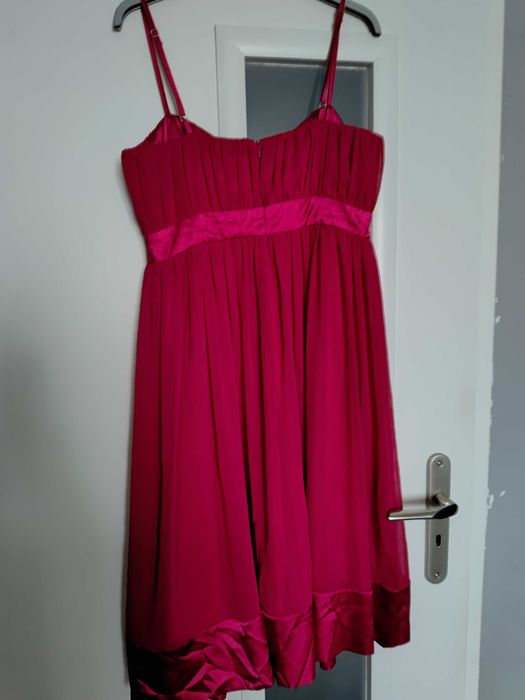 Piekna sukienka wieczorowa rozm 38