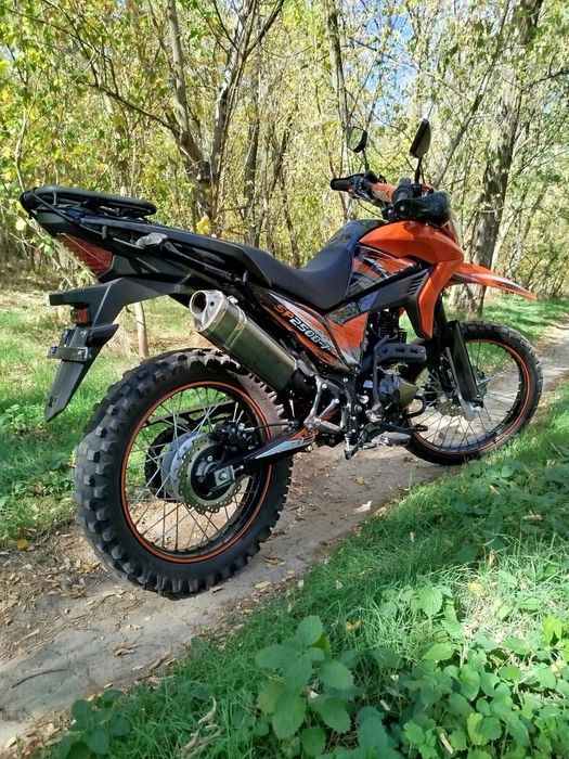 Мотоцыкл Spark SP250D-7