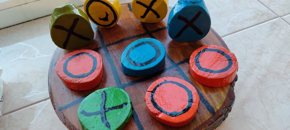 Настільна гра дерев'яна хрестики нолики