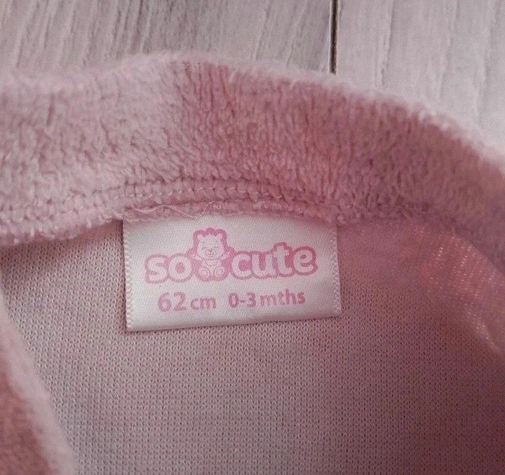 2 pajacyki śpiochy napy 62 stópki dla dziewczynki