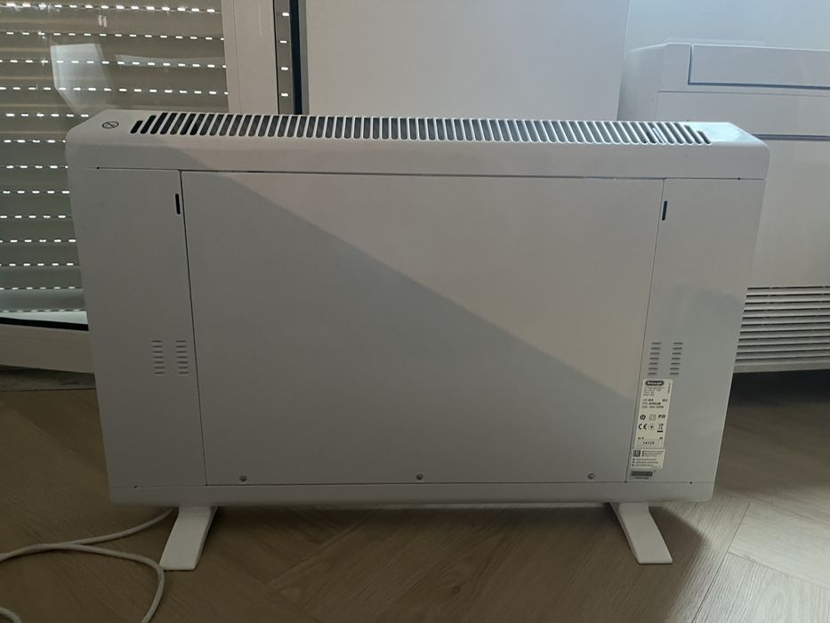 Aquecedor slim style Hi-fi technology