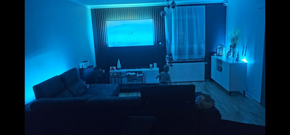 Philips hue sync box